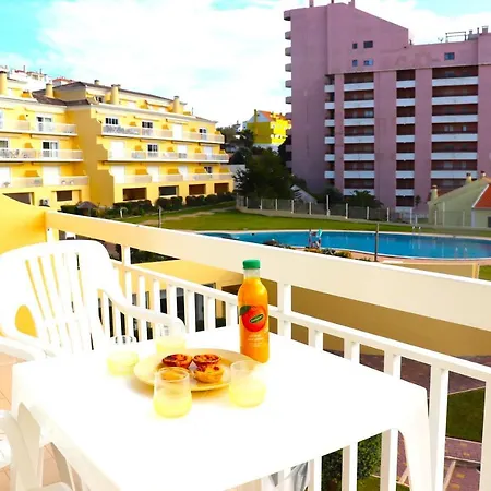 Casa Da Bica - Cond. Indoor/outdoor Pool