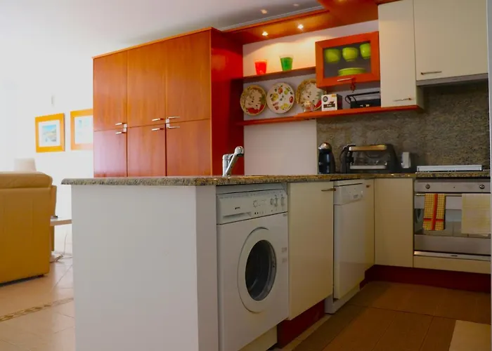 Casa Da Bica - Cond. Indoor/outdoor Pool