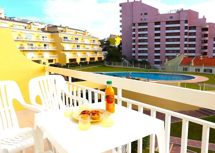 Casa Da Bica - Cond. Indoor/outdoor Pool